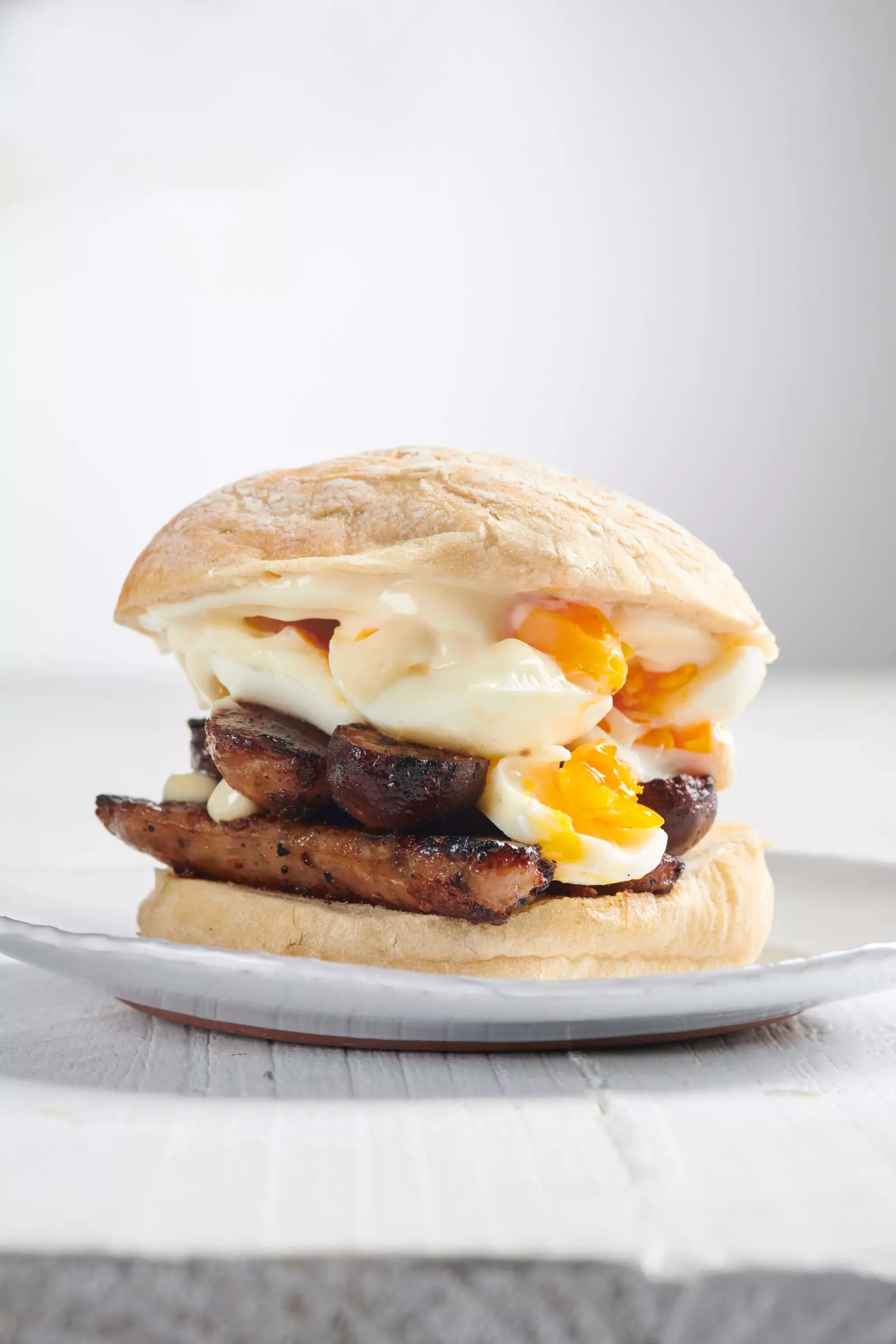 Toko Sandwich Sosis dan Egg Max