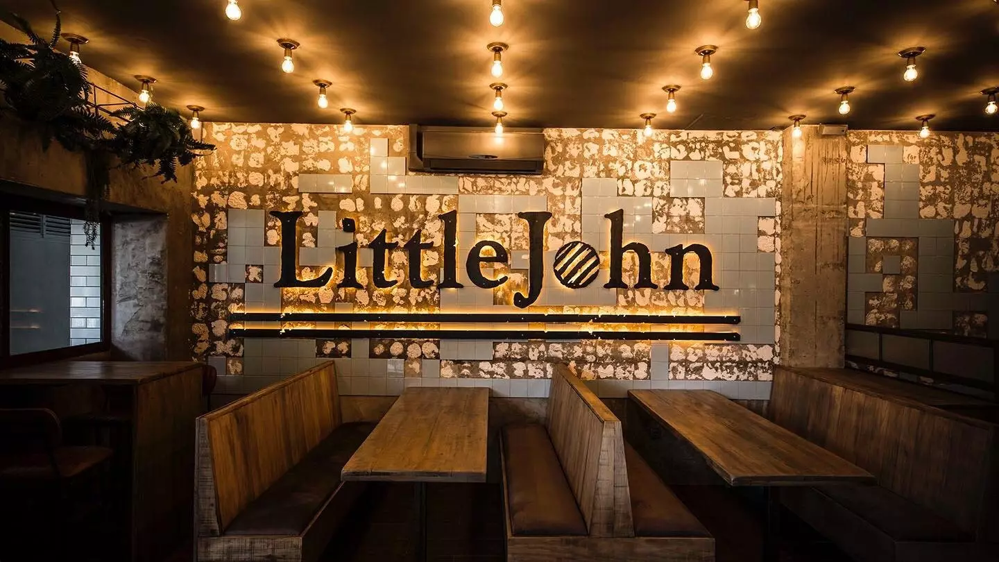 Little John Burgers Things is one of the hottest openings of the summer