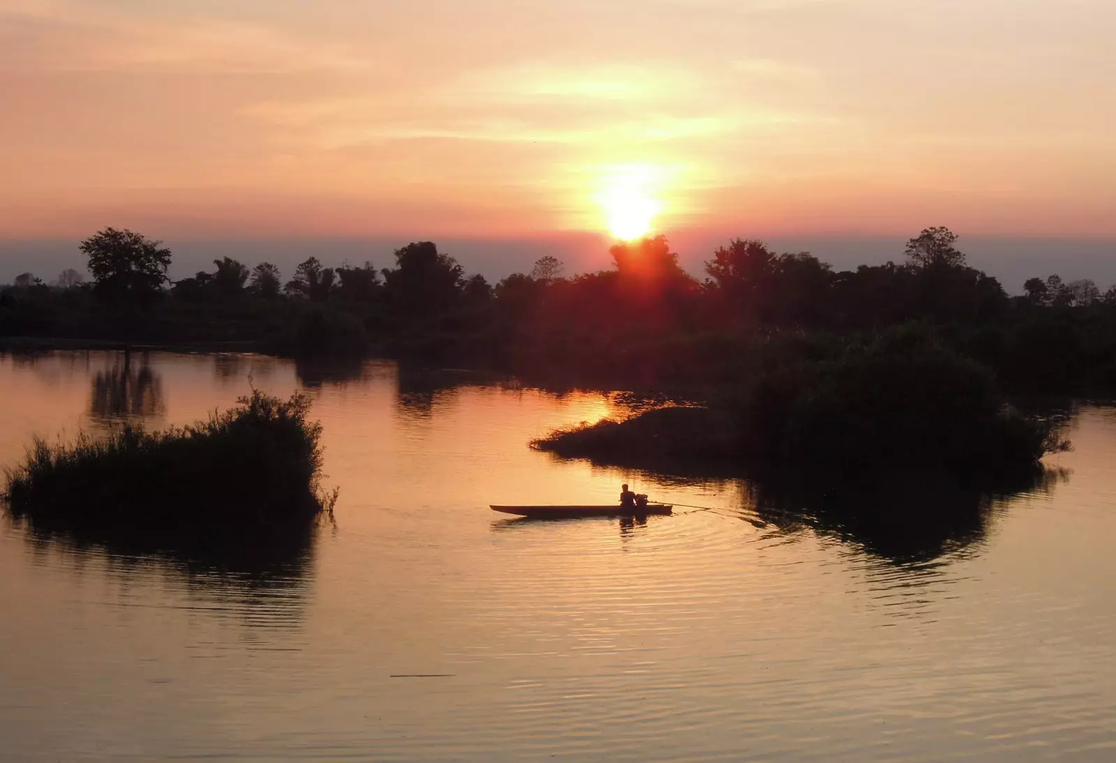 Wow wow Laos does have a beach