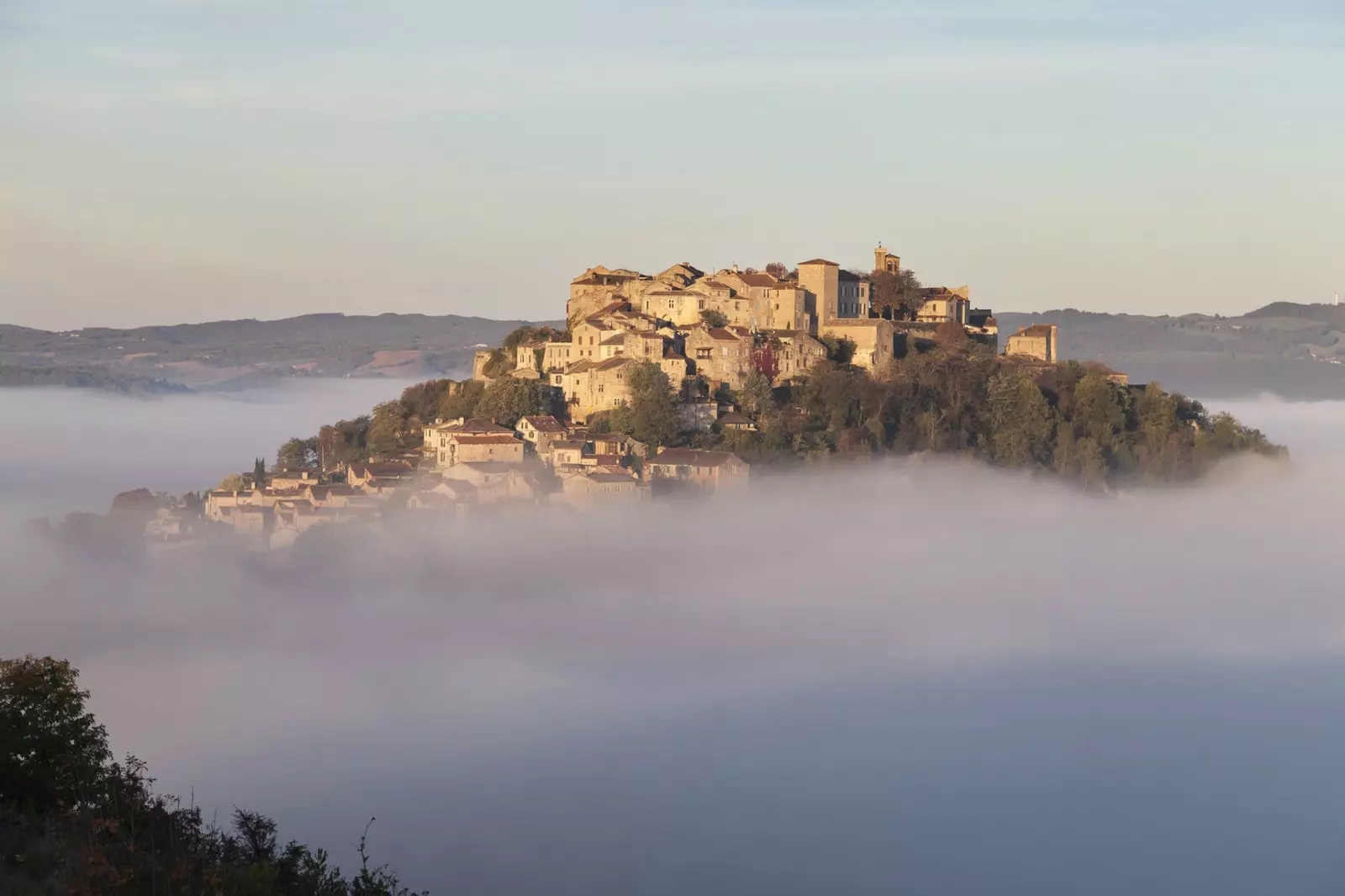 CordesSurCiel sembra uscito da una fiaba medievale.