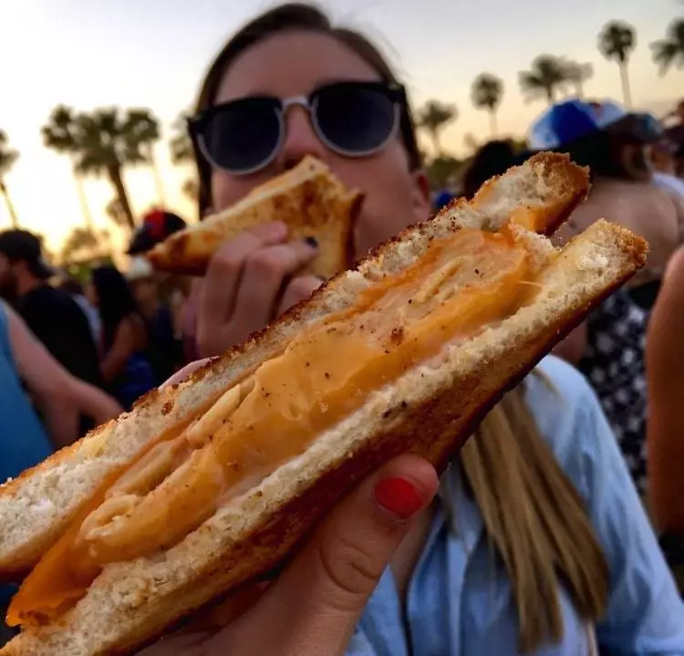 Le camion de fromage grillé