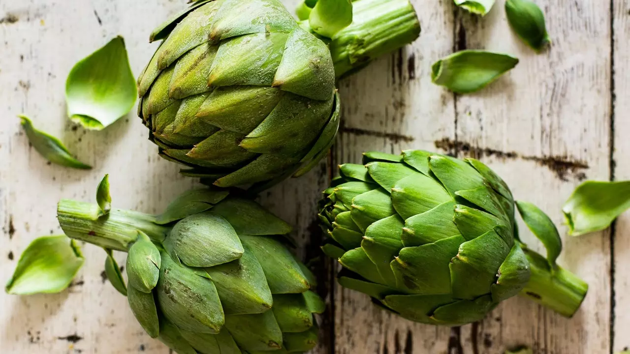 Artichoke ကင် - Círculo Marisquería မှ ချက်နည်း