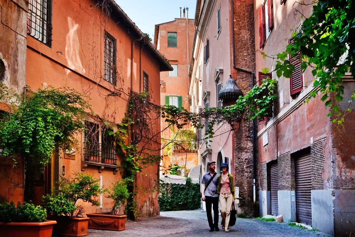 Perditi a Roma Trastvere ti aspetta