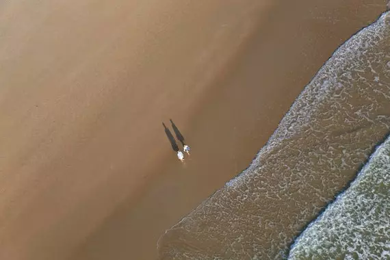 Relax op der Plage oder dat Gefill vun éiwegt Samschdeg