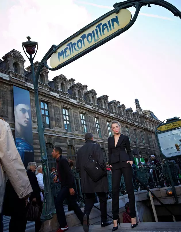 Avec Dior dans la banlieue parisienne