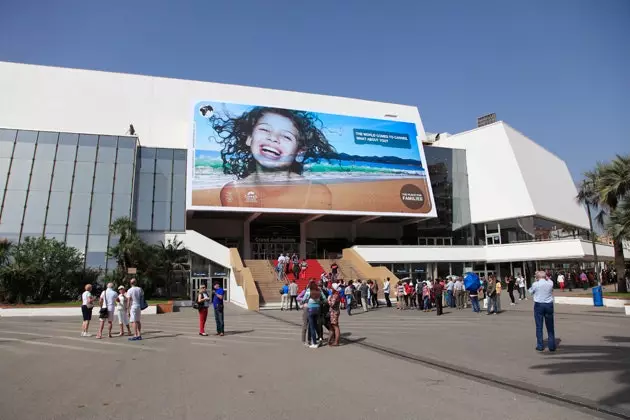 Cannes'i festivalide palee