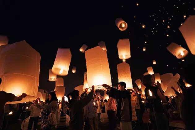 Loi Krathong փառատոն Թաիլանդ