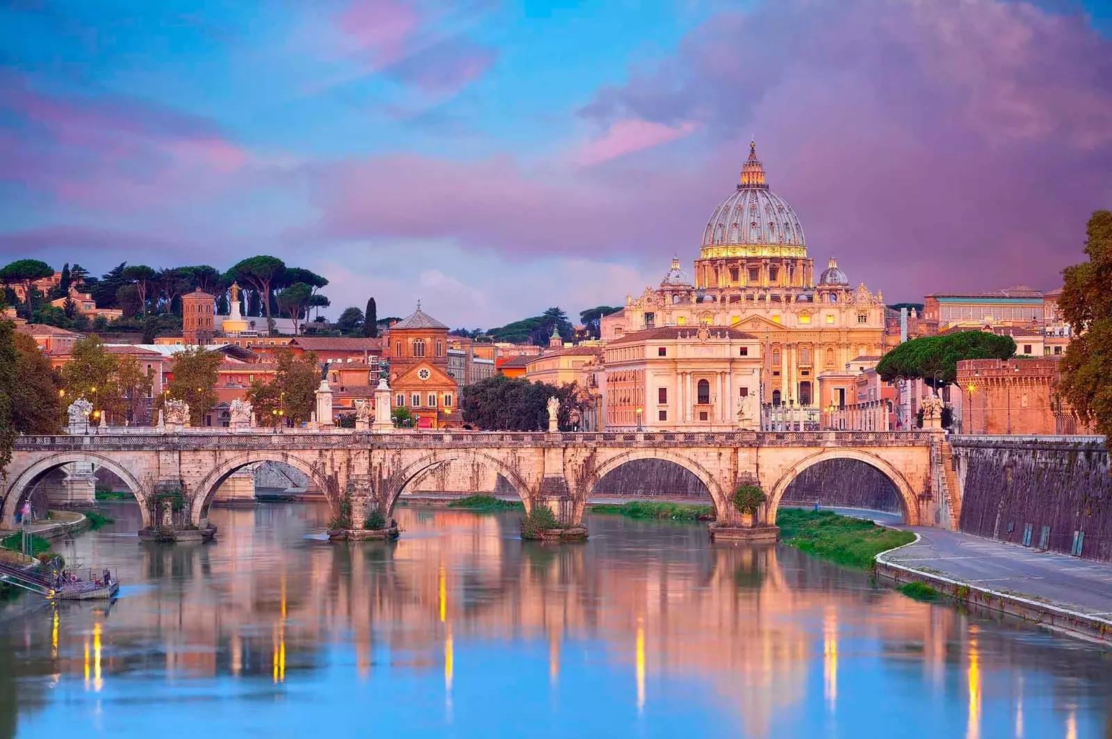 vaticaan bij zonsondergang