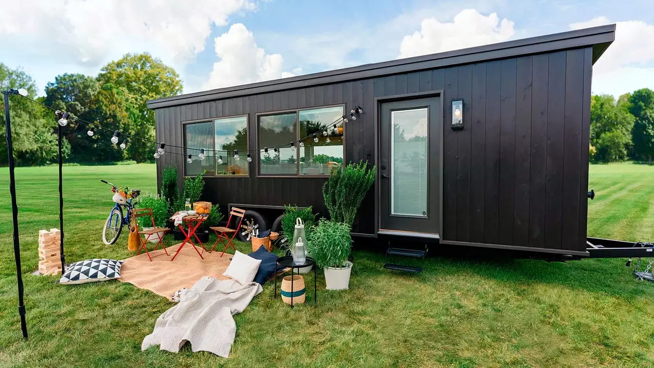 The Ikea mobile home: 17 meters full of design to travel (or live)