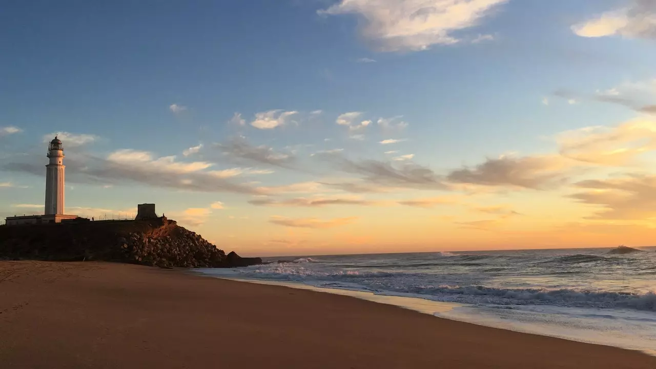 Love letter to the beaches of Cádiz