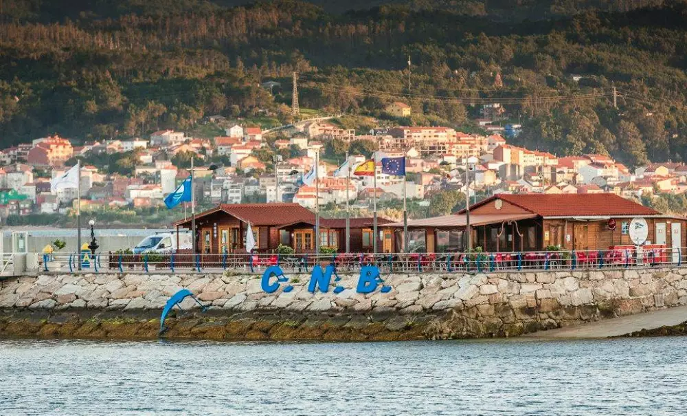 A Club Nàutic Boiro a Cap de Creu.