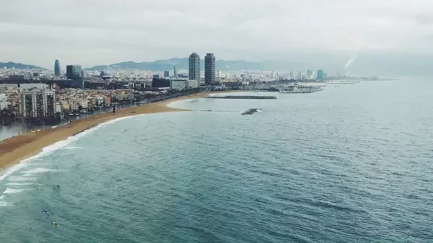 바르셀로나의 별이없는 레스토랑