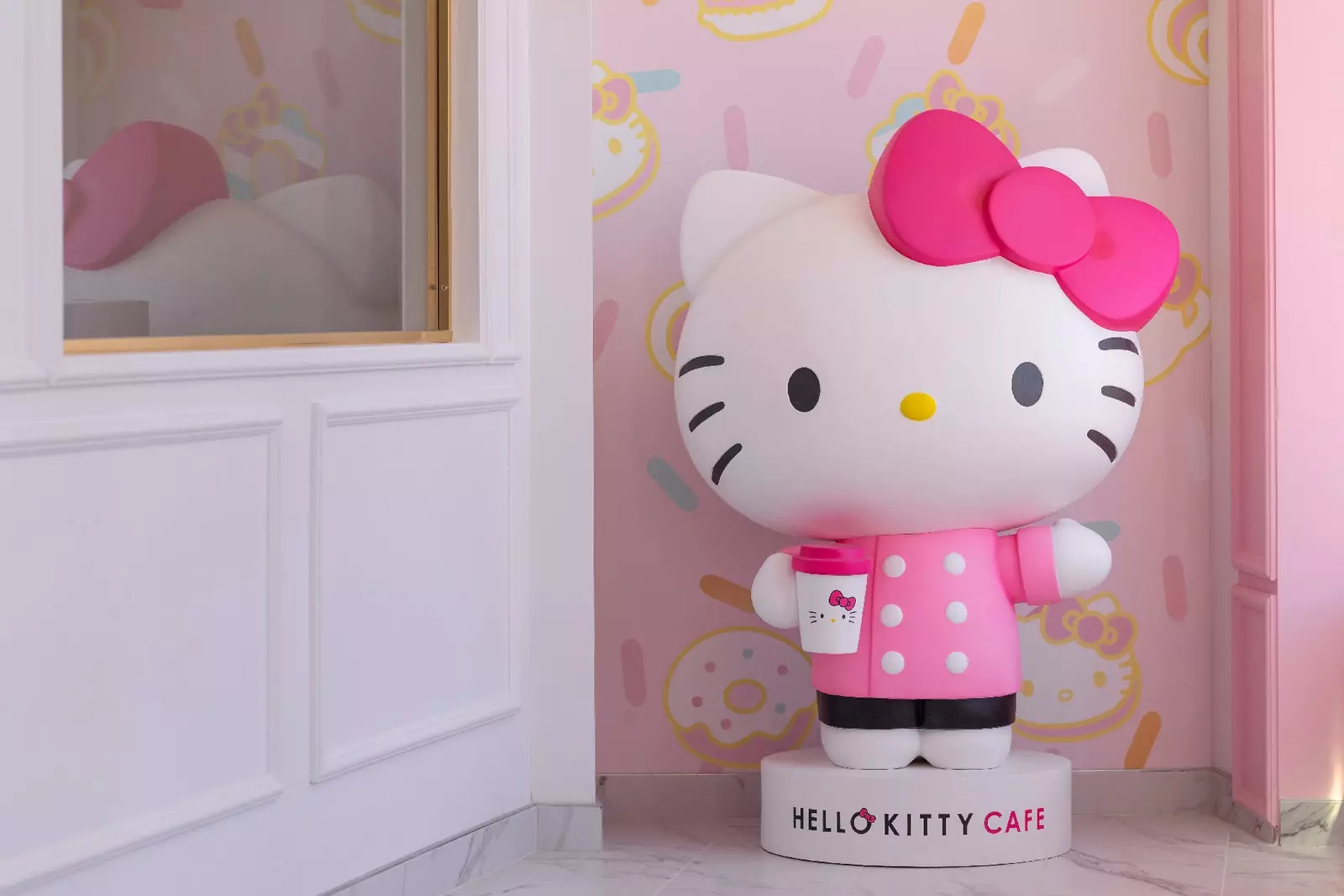 Hello Kitty