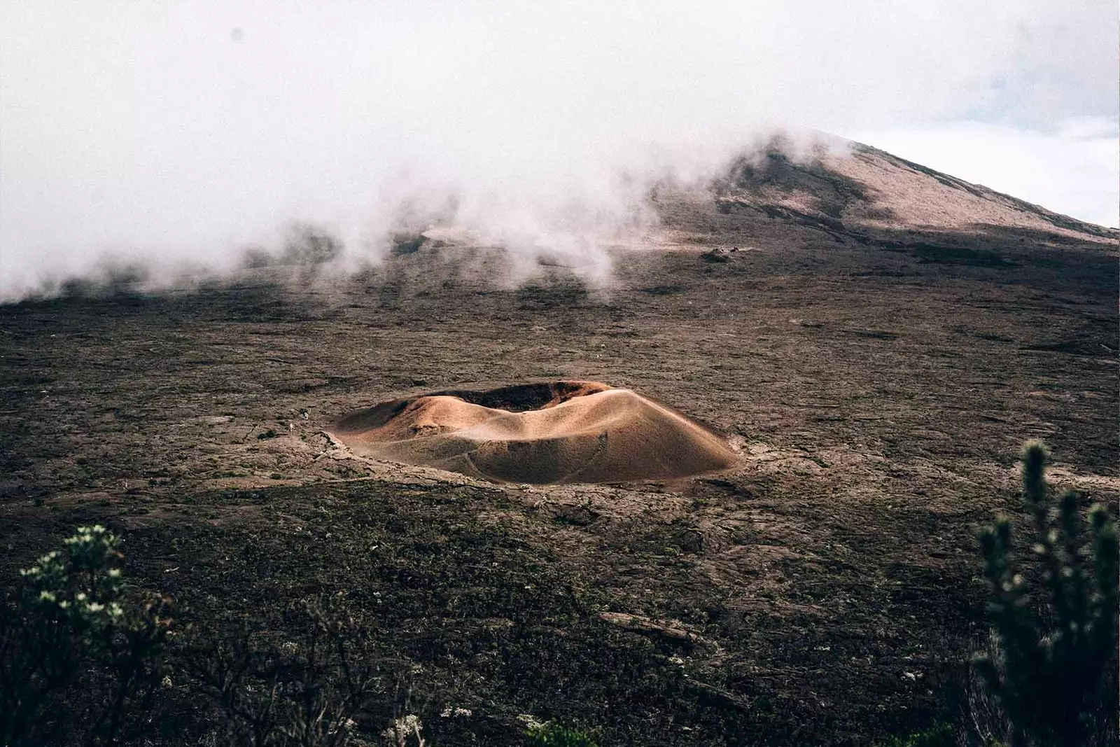 vulkanesch Landschaft Reunioun Inselen