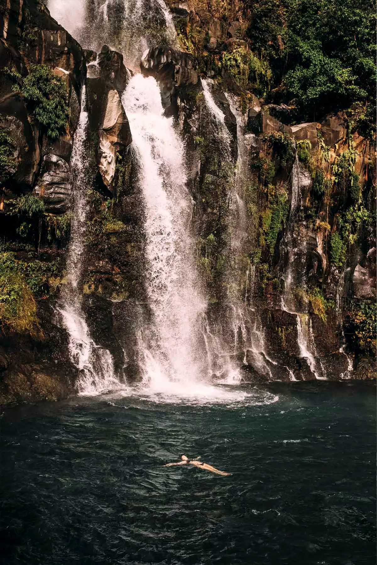 Nuria di Air Terjun Aigrettes