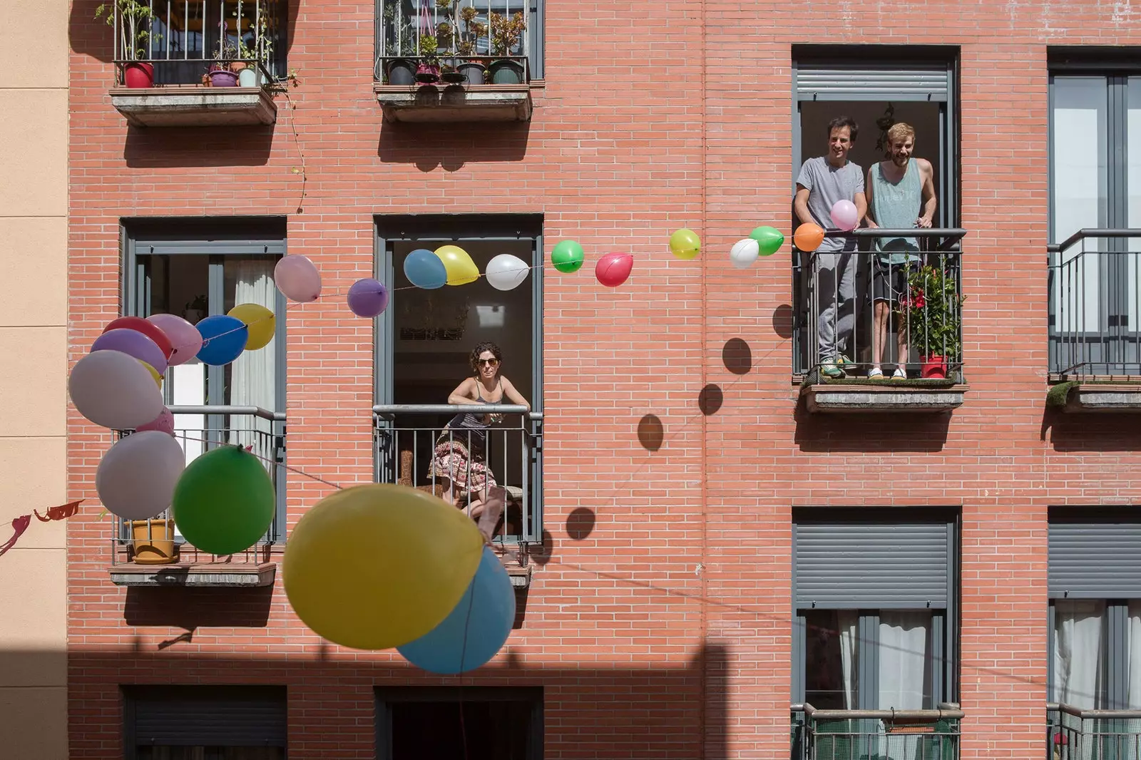 Les festes del 2 de maig des del teu balcó