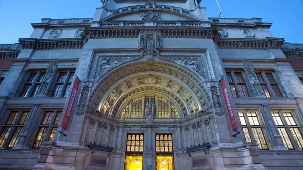 Victoria & Albert Museum