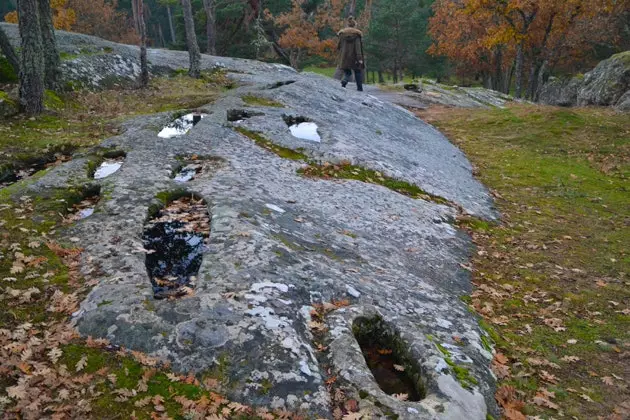 middeleeuwse necropolis