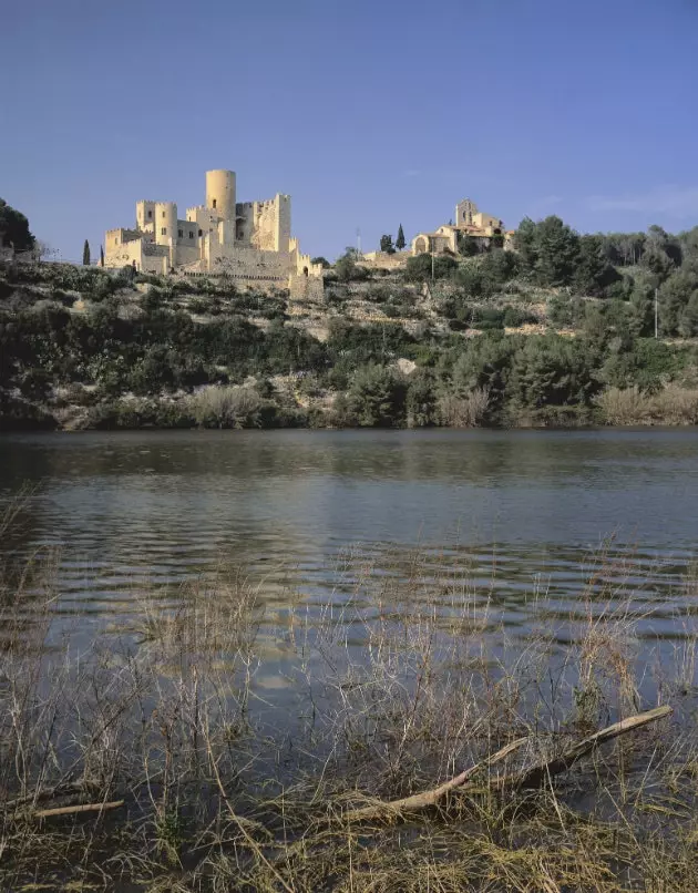 דריי ייטינערעריז צו ויספאָרשן די מערב פון באַרסעלאָנאַ