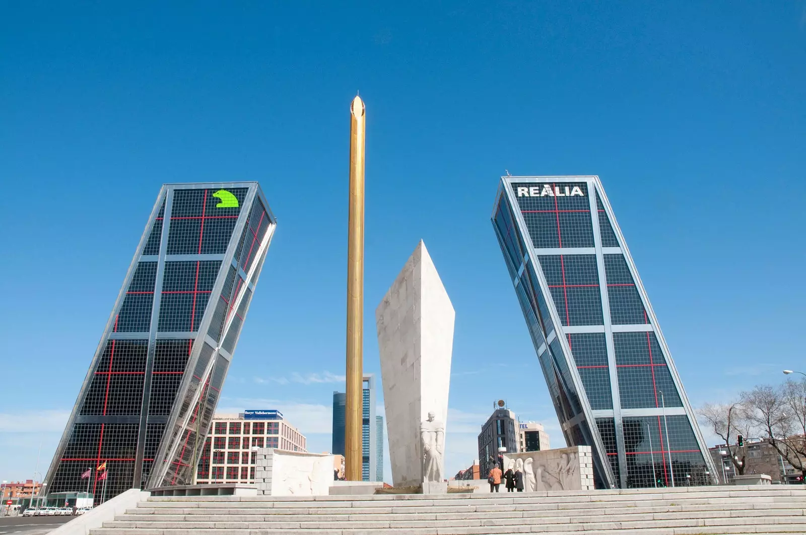 Obelisk Calatrava