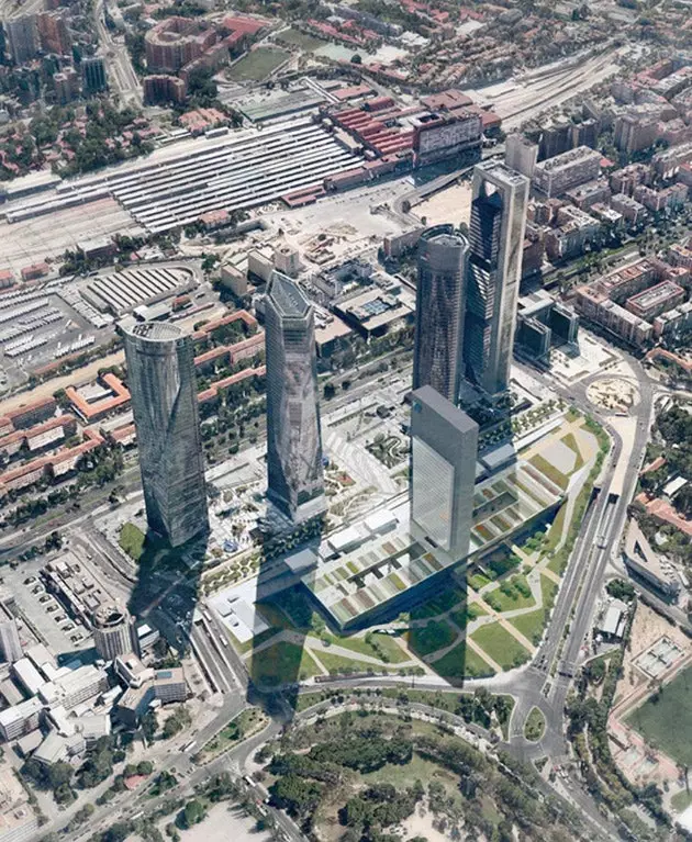 Zmień panoramę Madrytu Pożegnaj się z czterema wieżami Hello Five Towers