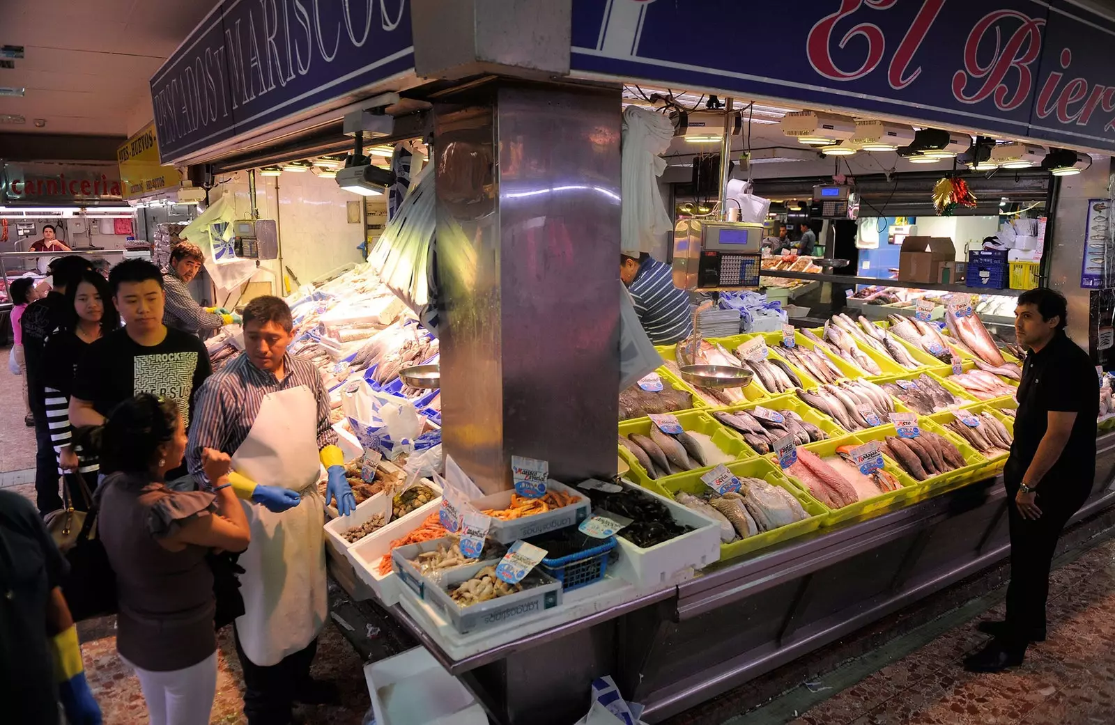 Fischmarkt in Mostenses Markt Madrid