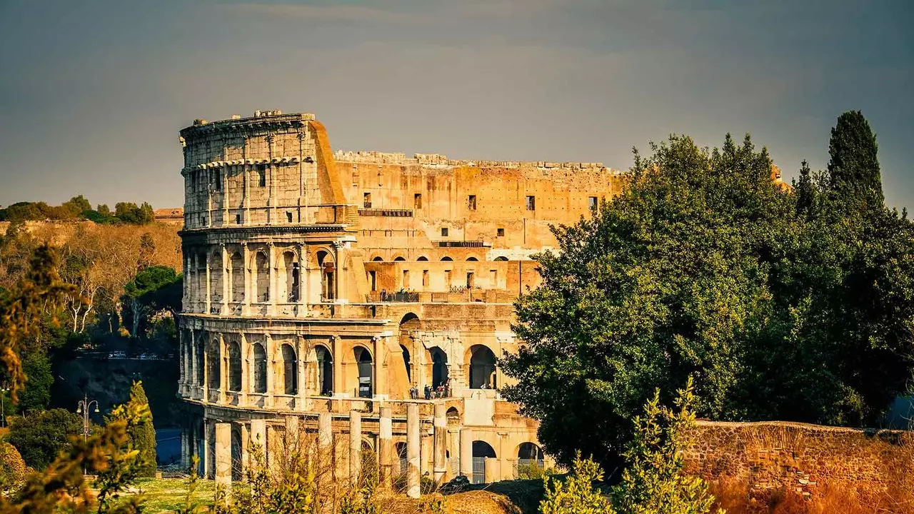 Zaman atlamalı Roma: şehrin sokaklarında farklı (ve inanılmaz) bir yürüyüş