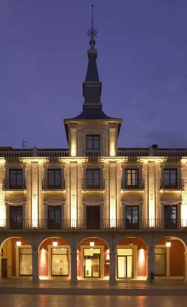 NH Plaza Mayor Hotel