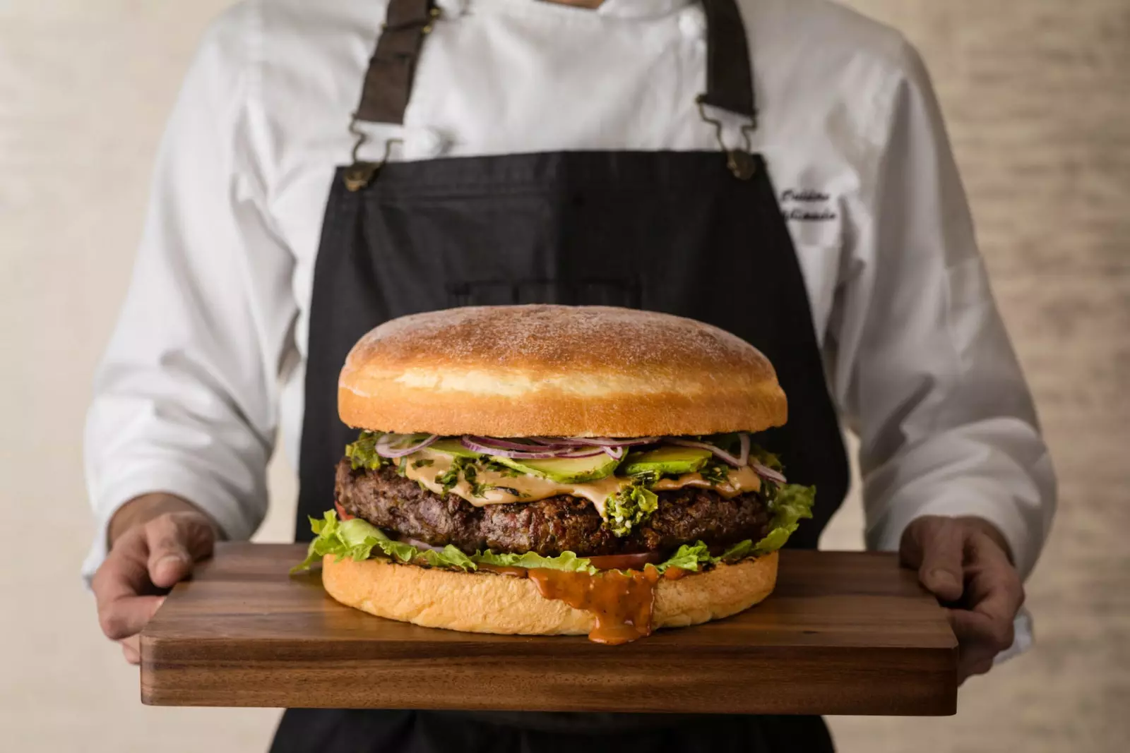 A 4 kg-os hamburger.