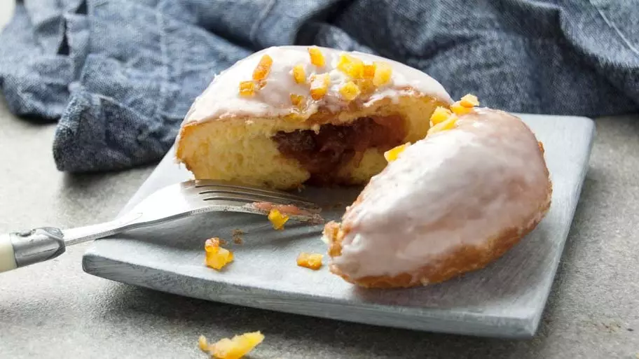 Café A.Blikle f'Varsavja: x'jiġri jekk l-istorja tad-donuts bdiet hawn?