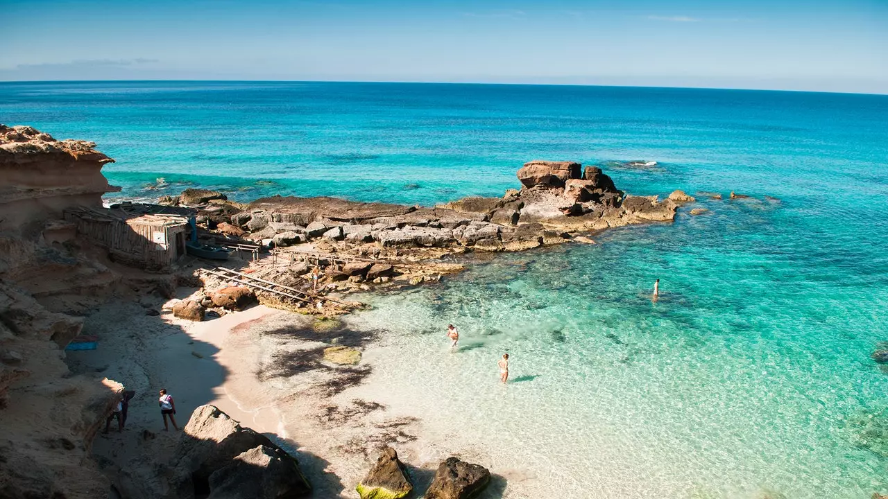 Вақти он расидааст, ки ба Formentera сафар кунед