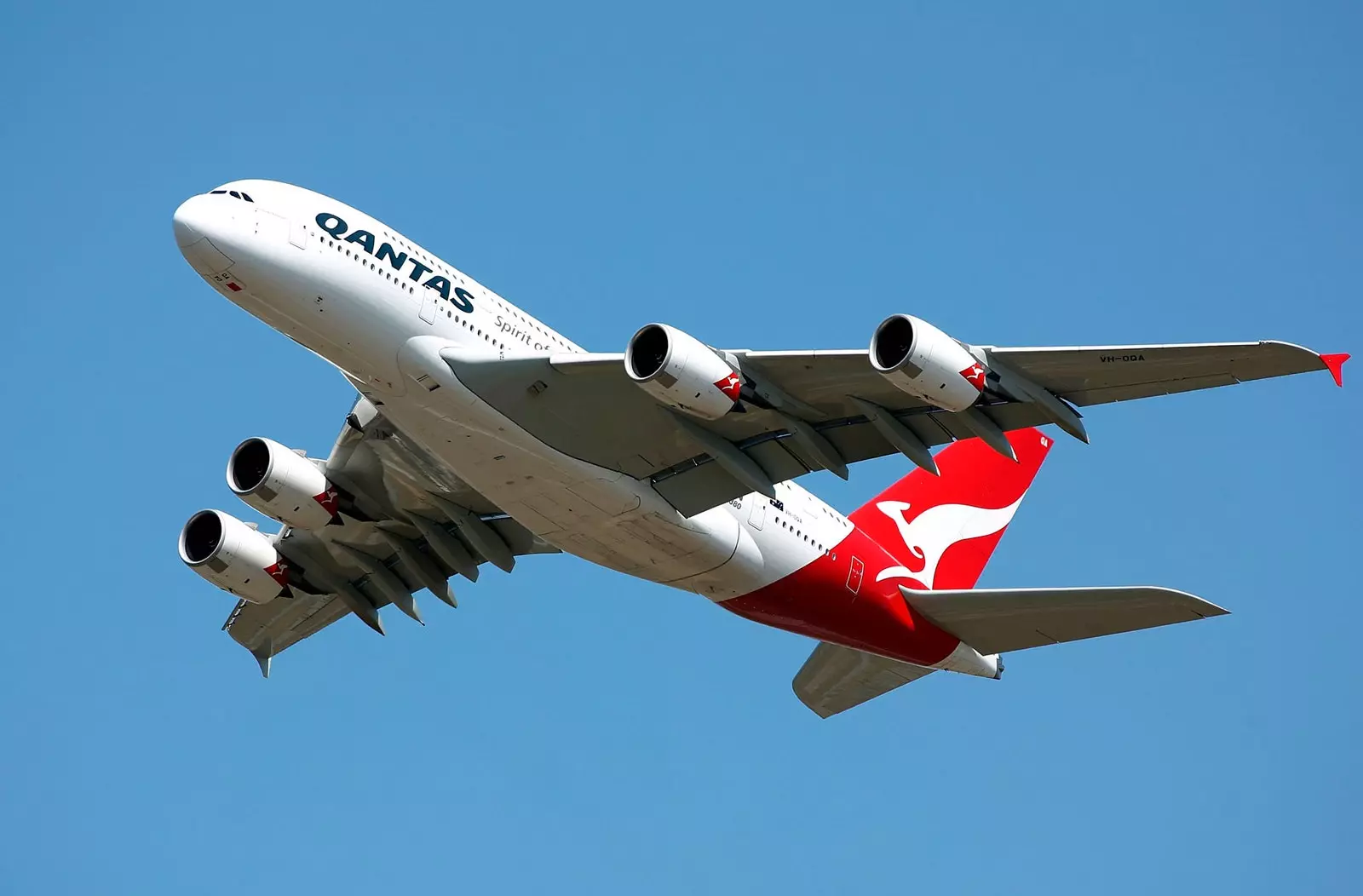 Qantas с 2013 года является самой безопасной авиакомпанией в мире.