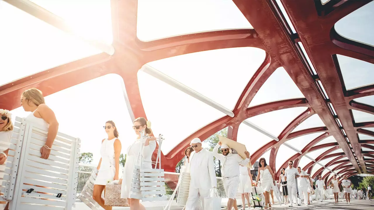 Dîner en Blanc, the glamorous and secret picnic that will take Madrid