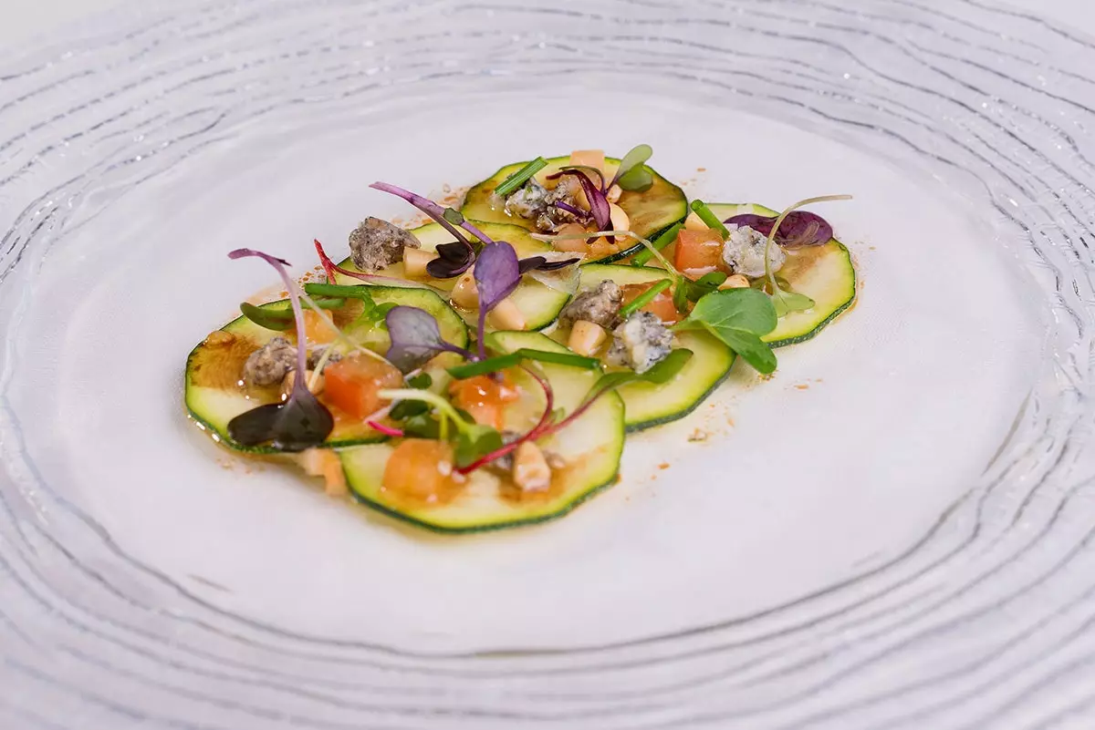 Zucchini carpaccio