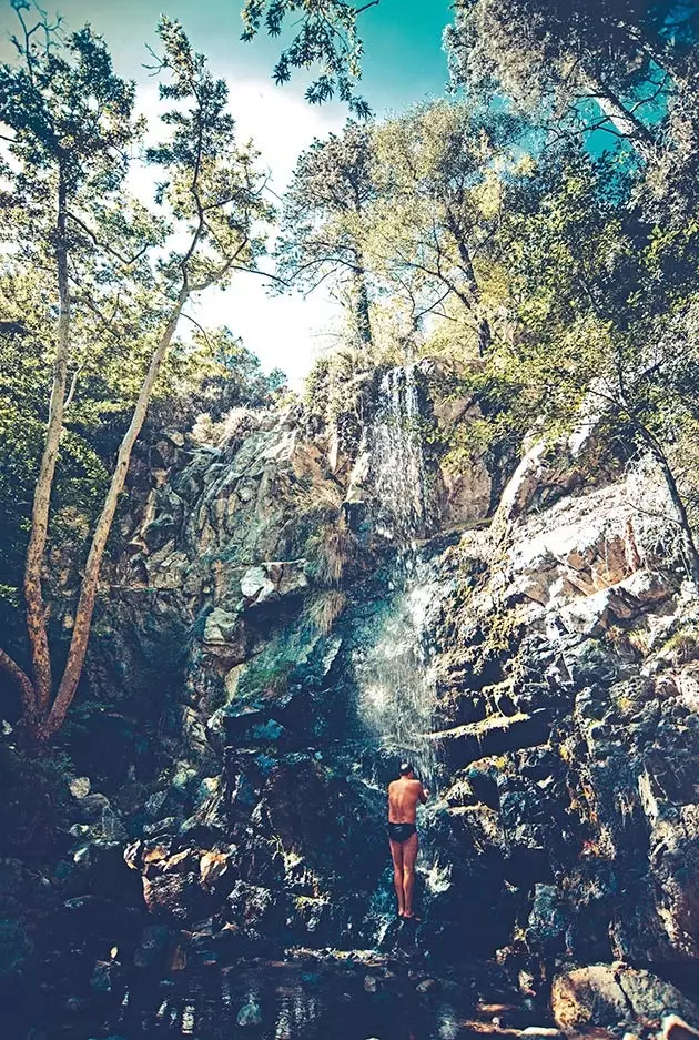 Cascada Caledònia prop de Plantres es triguen uns 40 minuts a peu en arribar