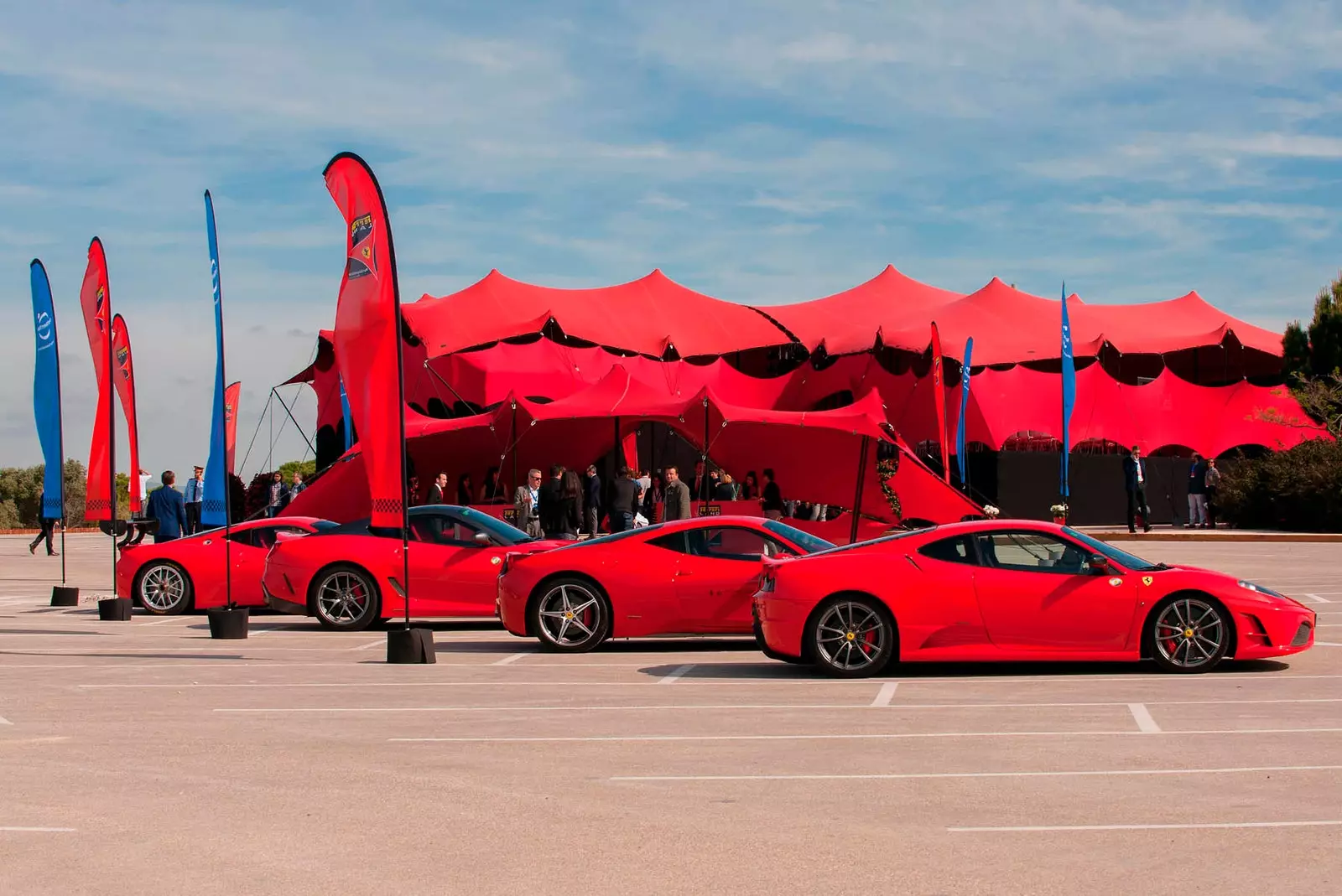 Ferrari Land otvorili vlani v apríli