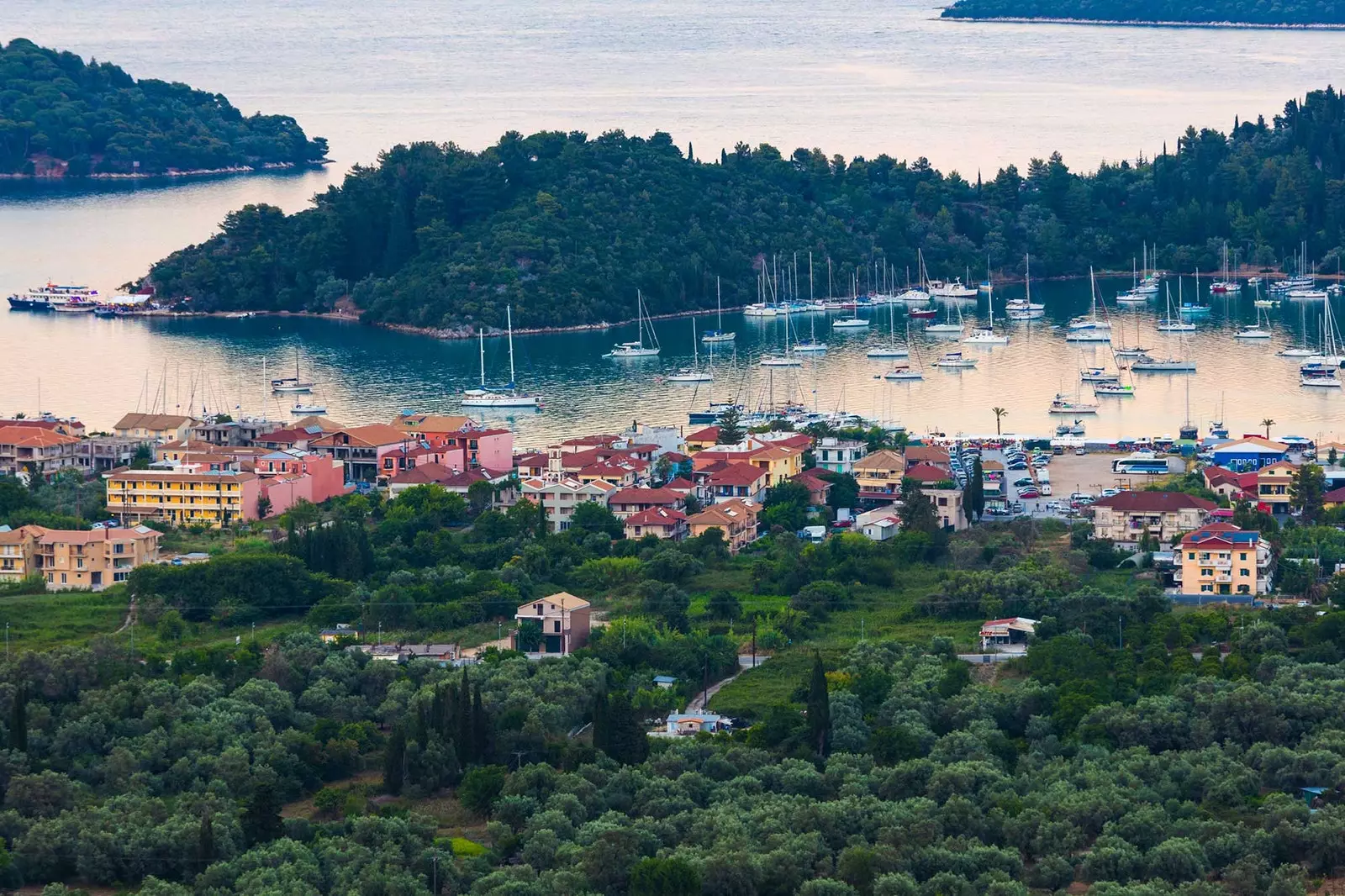 Hafen von Nidri Lefkada