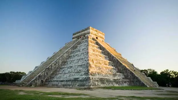 A noite dos maias: o mágico equinócio de outono