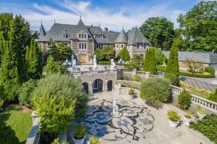 Je kunt nu wonen in het herenhuis van 'The Great Gatsby'