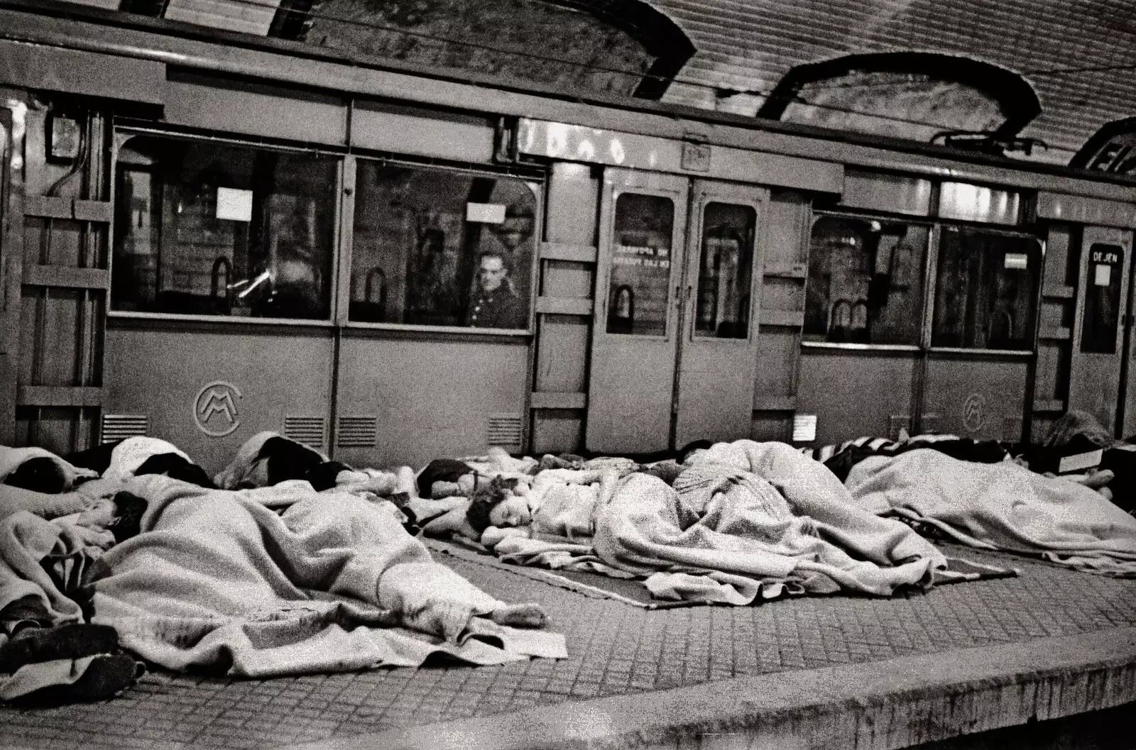 Flüchtlinge in der U-Bahn