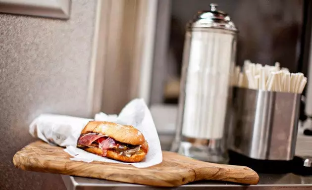 Pepe il panino al prosciutto di New York