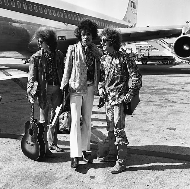 „The Jimi Hendrix Experience” pe 21 august 1967 pe aeroportul din Londra