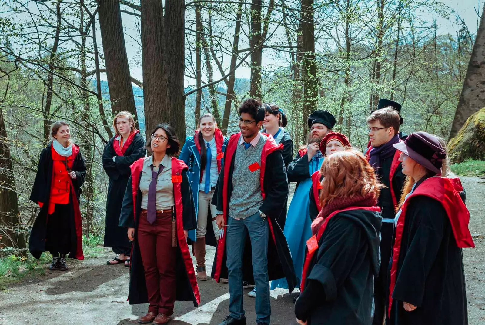 gruppo di studenti del college di magia