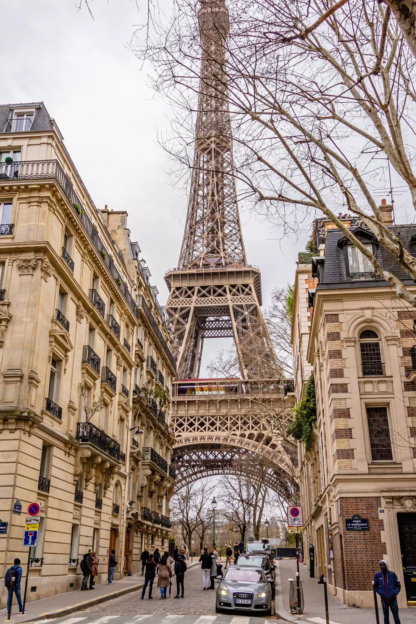 Rue de lUniversité Paris