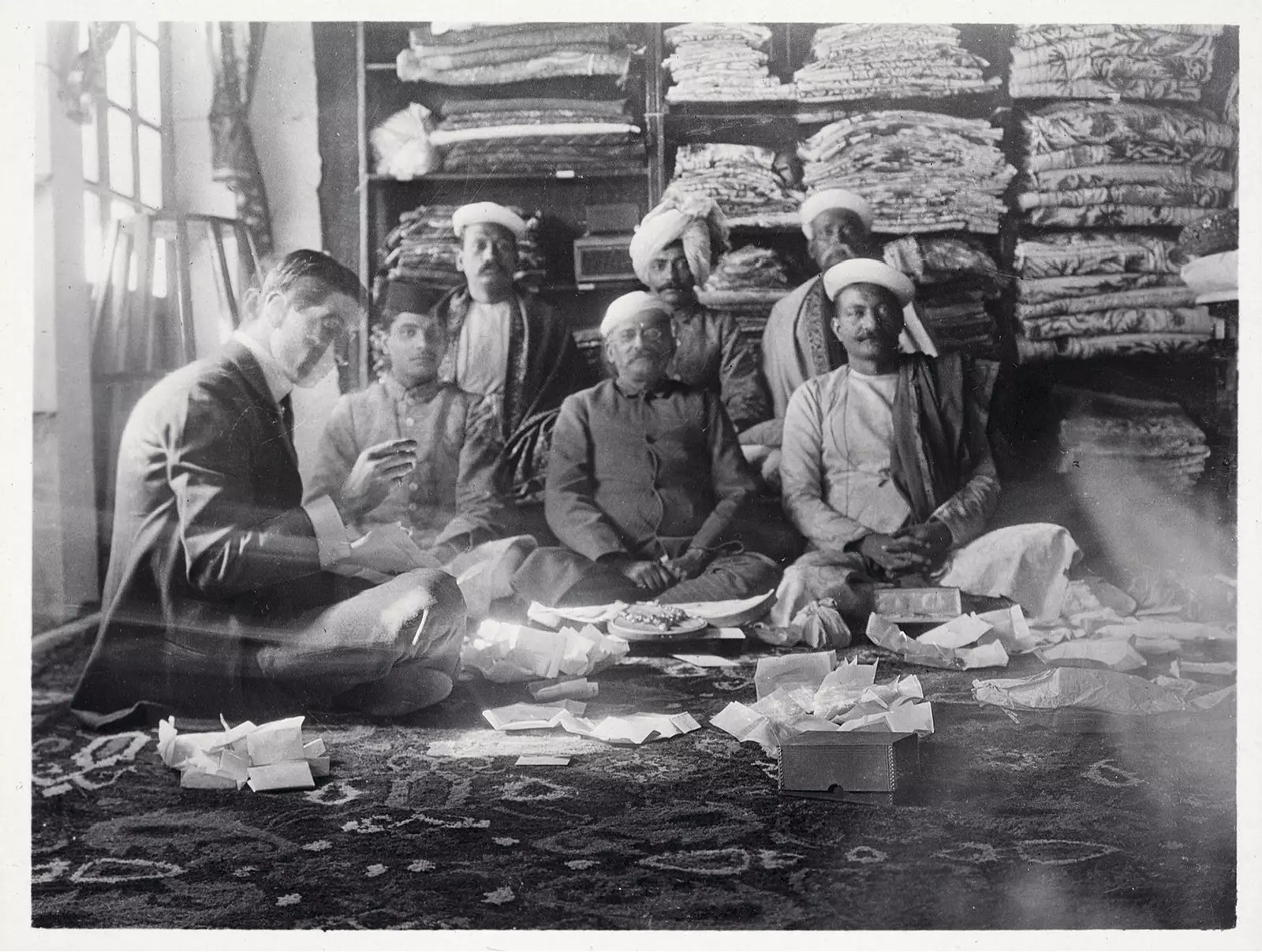 Jacques Cartier avec des marchands indiens de pierres précieuses 1922