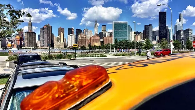 Vill du sova i en taxi i New York?