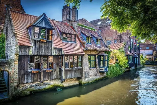 Bruges matka menneisyyteen