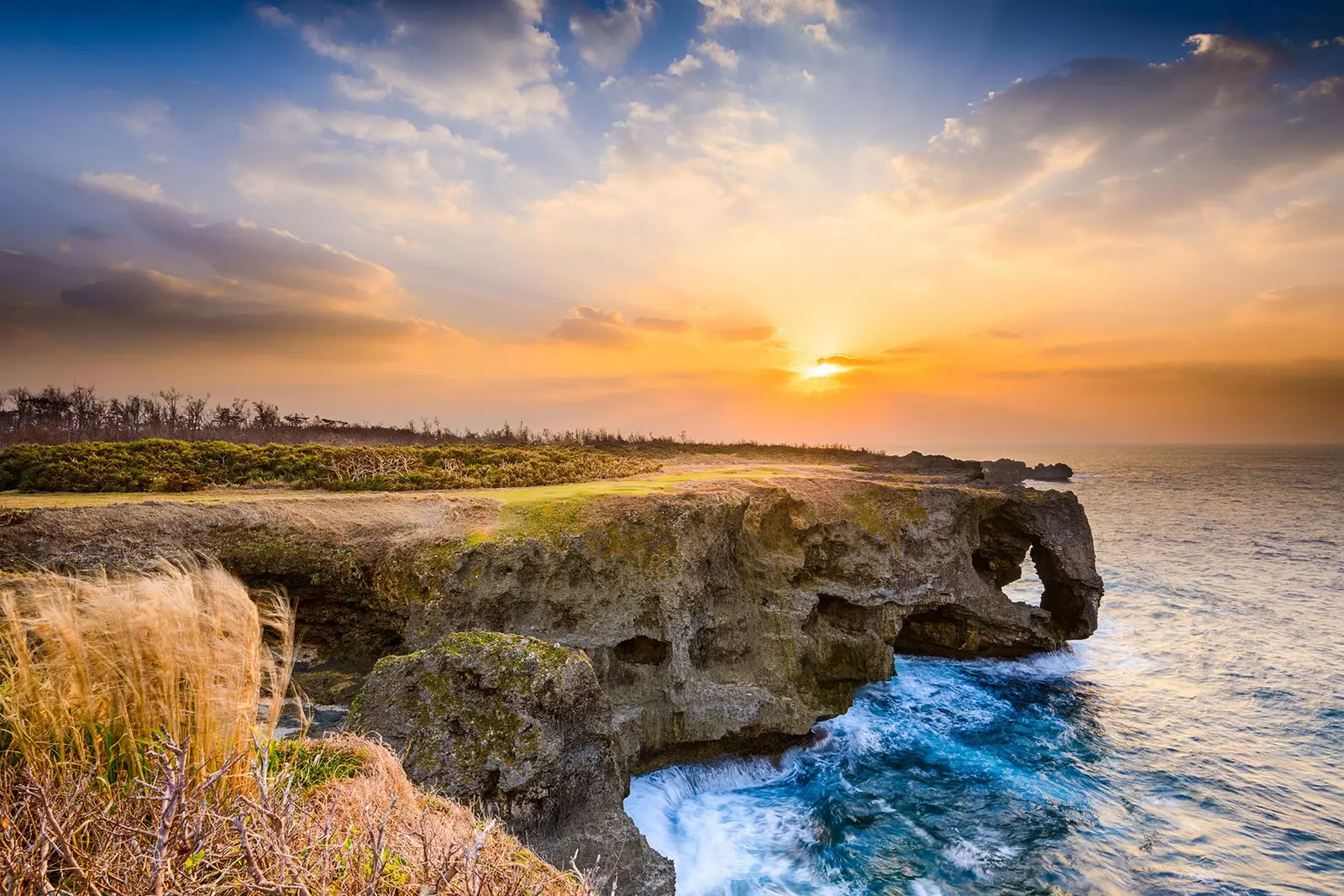 Capul Manzamo din Okinawa