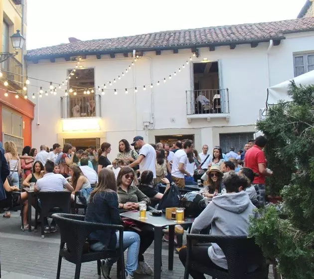 Terraço da Cervejaria Kadabra