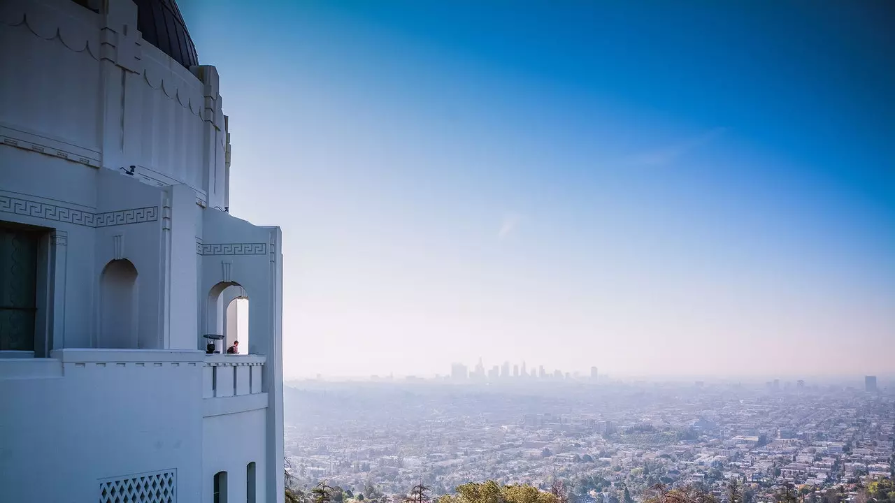 I Los Angeles och dess omgivningar med Álex González